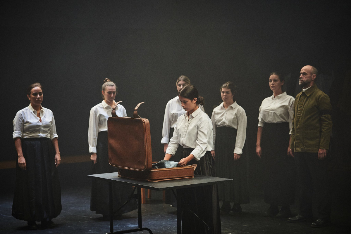 Terror e Miséria no Terceiro Reich