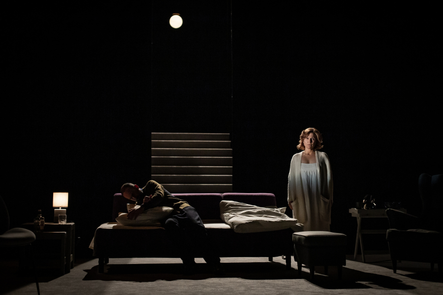 Os Nossos Dias Poucos e Desalmados