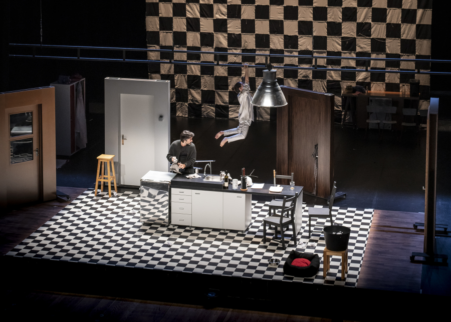 cTUNA_TNSJ-COMEDIApromo-00094