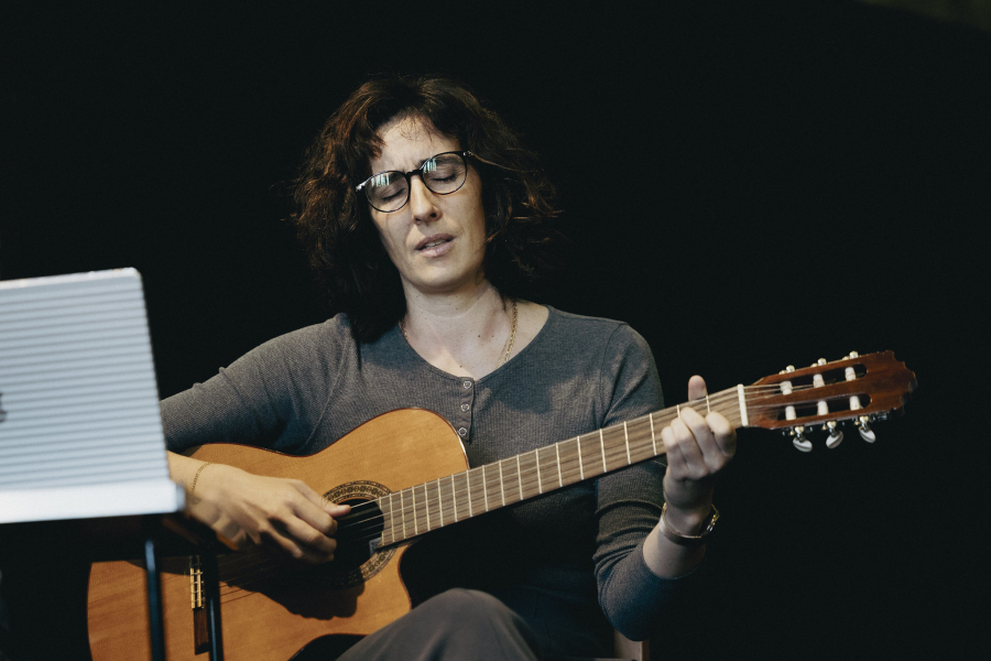 © José Caldeira (ensaio)