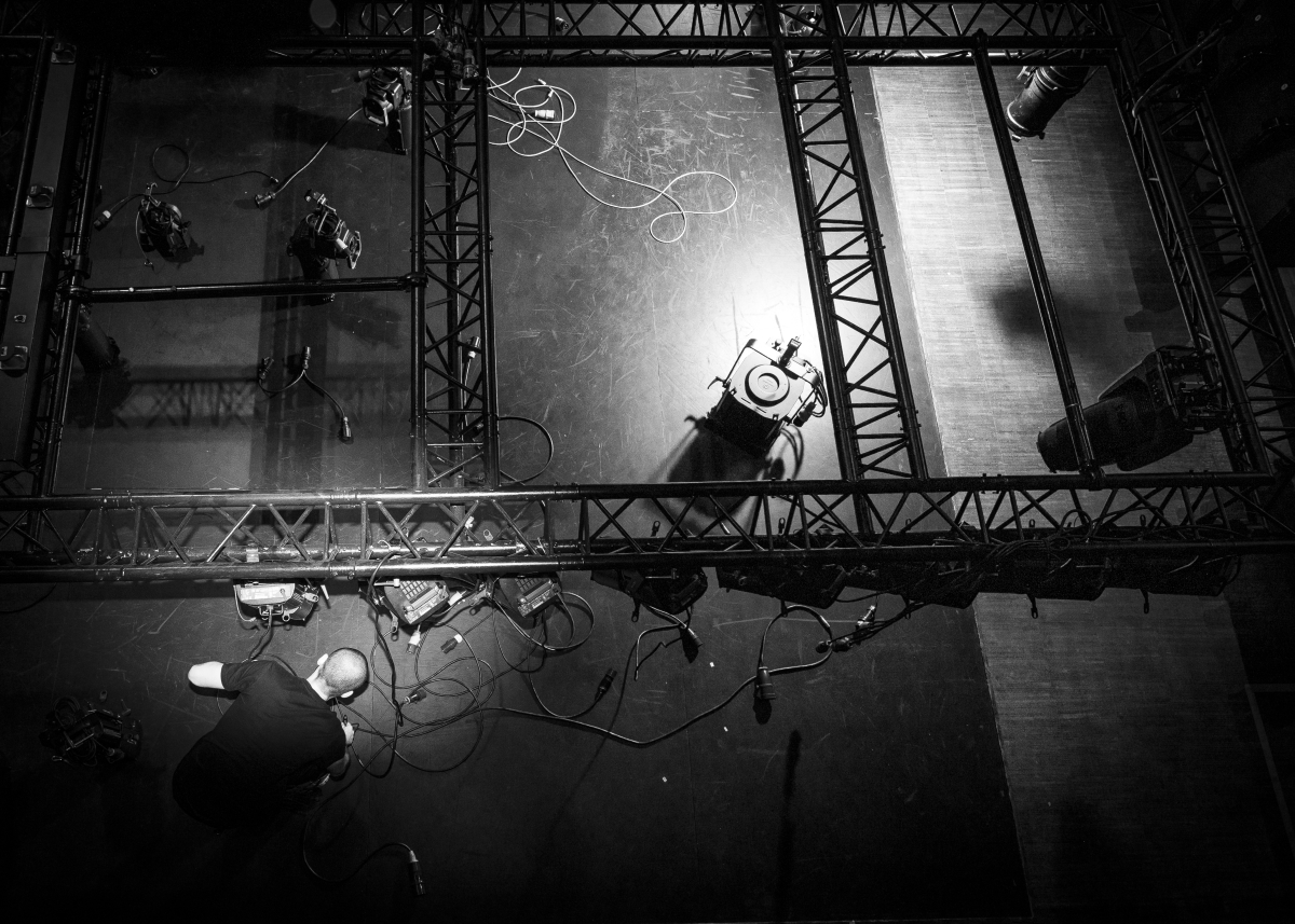 Jerôme Maeckelbergh regressa a Portugal para orientar palestra sobre o futuro das tecnologias de palco tradicionais